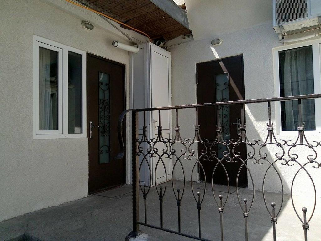Garry Apartment Tbilisi Luaran gambar