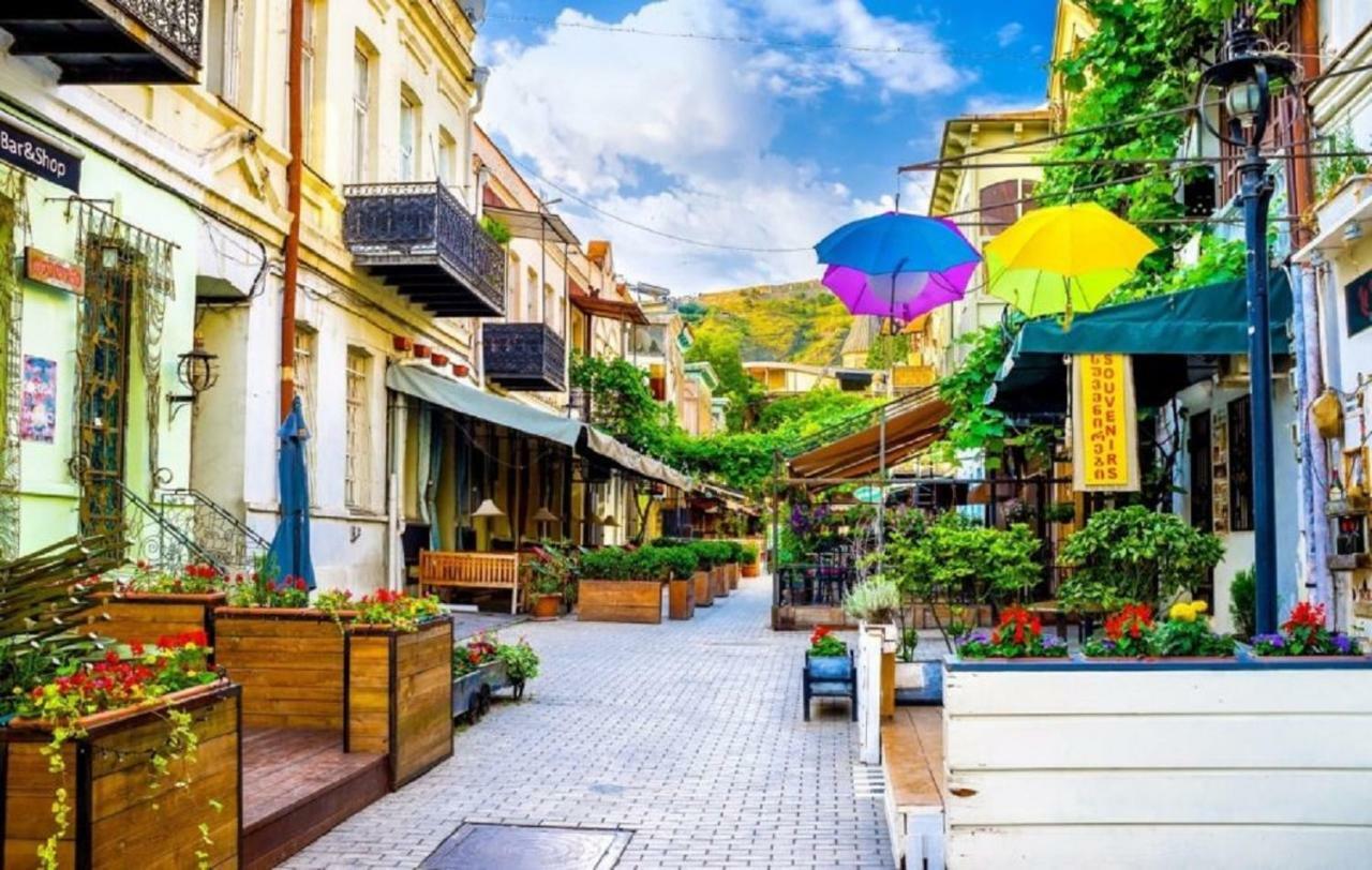 Garry Apartment Tbilisi Luaran gambar